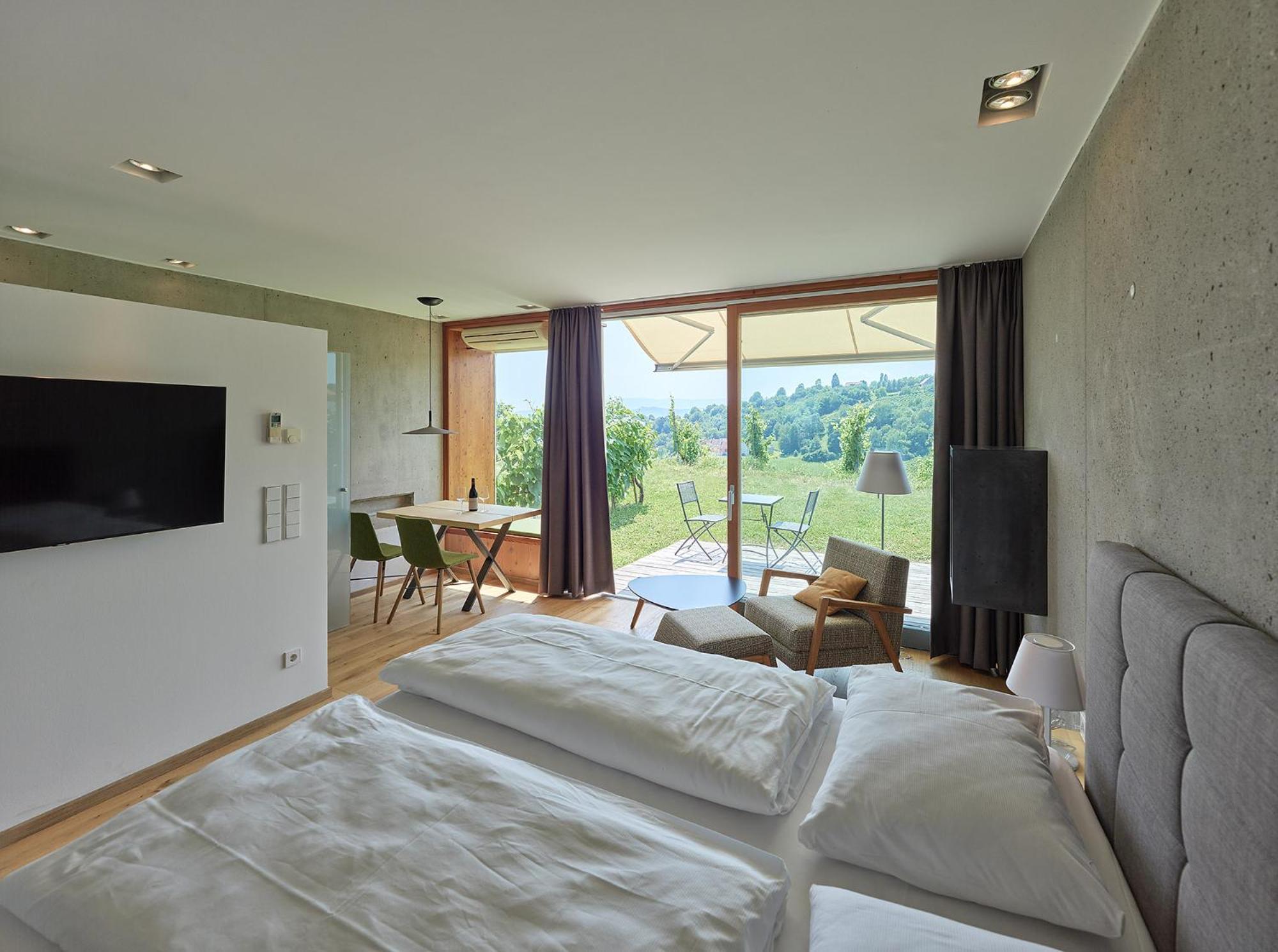 Hideaway An Der Weinstrasse - Pool & Sauna - Apartments Anderlage Spielfeld Exterior foto